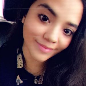 Meet your Posher, Jacquilinn